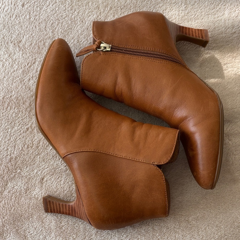 Sofft Brown Heeled Ankle Boots